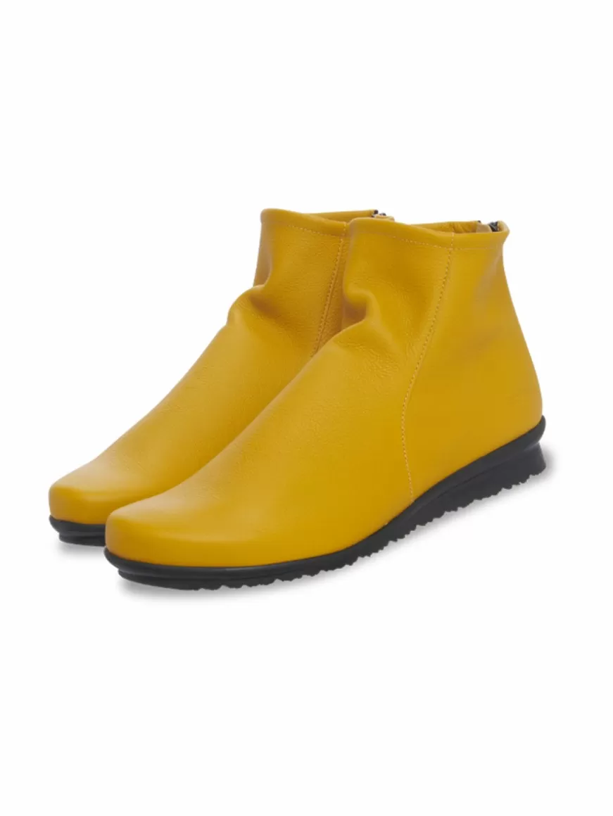 Shop Arche Boots Baryky