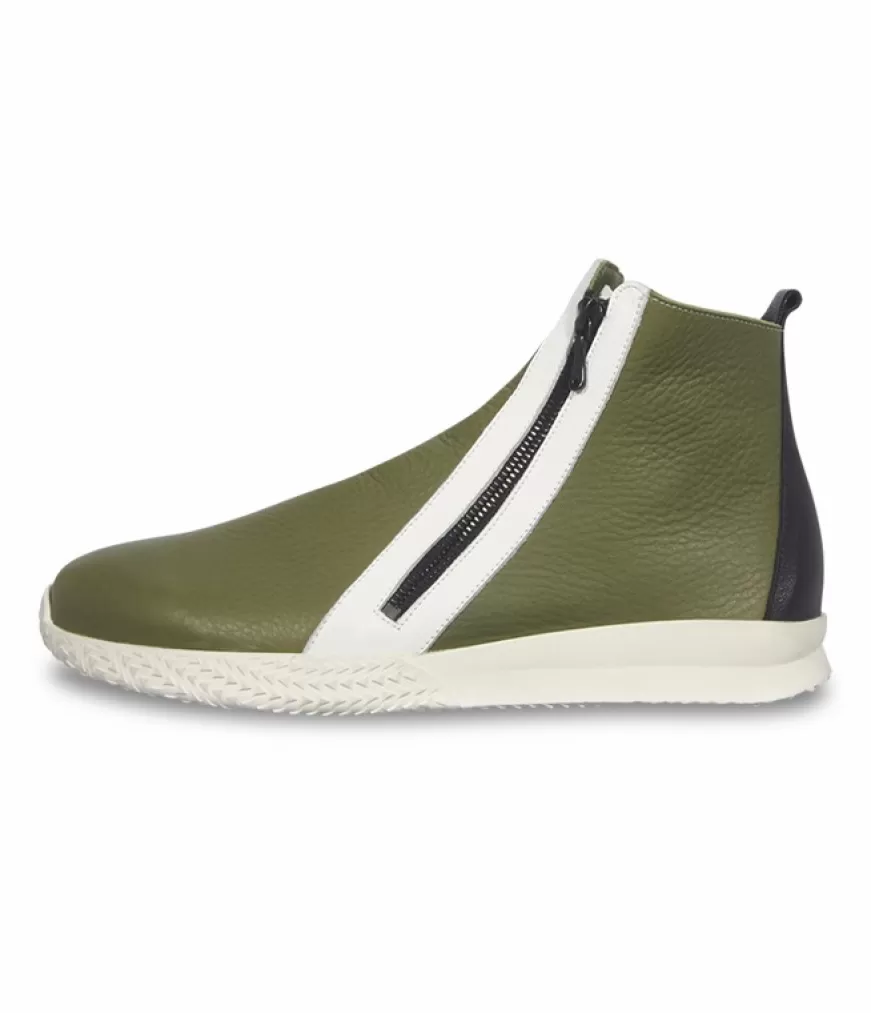 Clearance Arche Slip On Zynmad